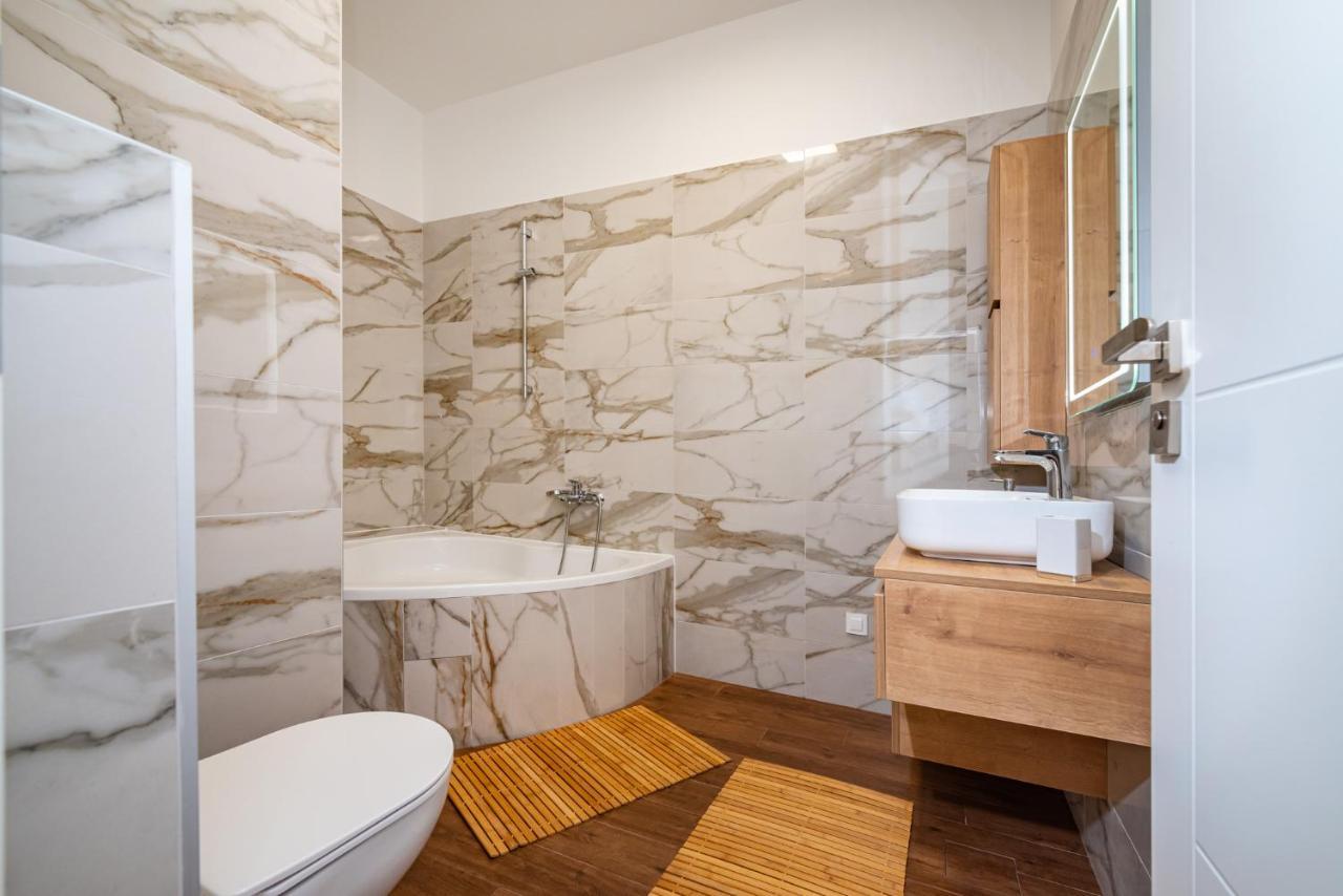 Apartments Junior Zadar Ngoại thất bức ảnh