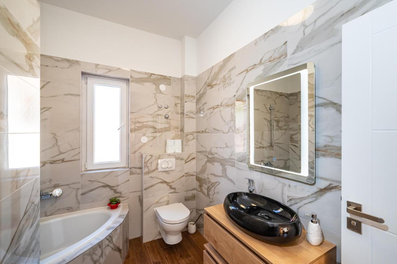 Apartments Junior Zadar Ngoại thất bức ảnh